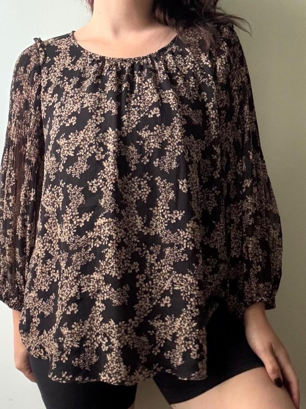 Lauren Conrad black and light brown floral print flowy blouse